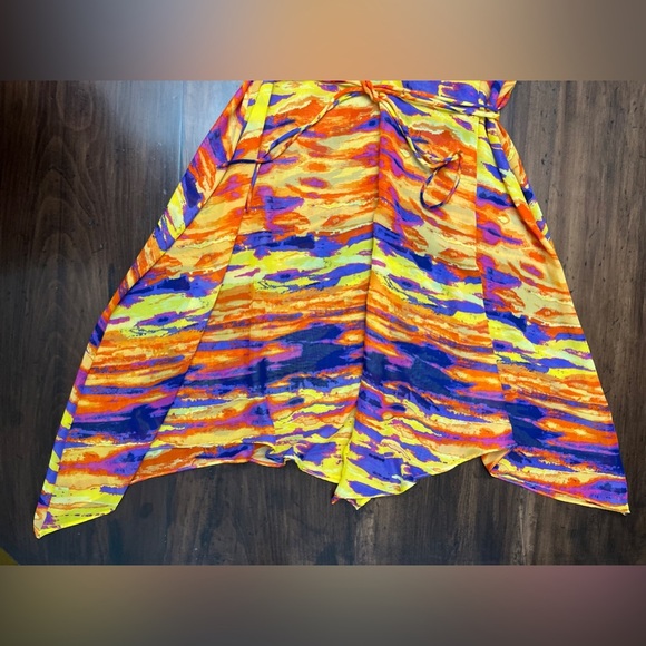 Josa Tulum Swim Cover Up One Size Colorful Asymmetrical Beach Resort Cruise EUC - Picture 7 of 14